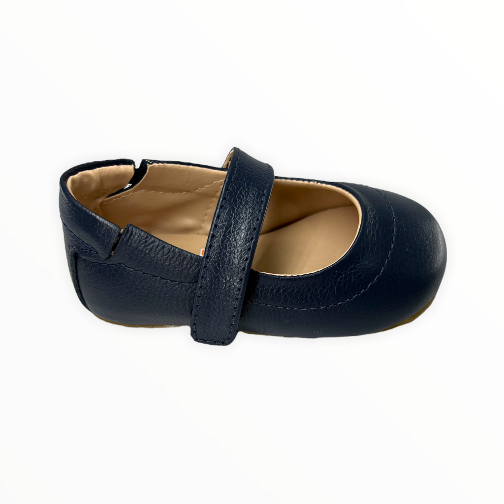 Beige Navy Classic Leather 7226